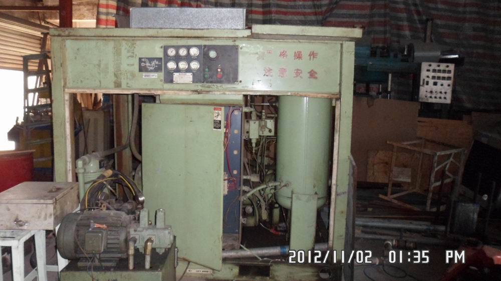 云南二手吸塑機(jī) 南方電業(yè)吸塑機(jī) 自動(dòng)吸塑機(jī)銷售廠家