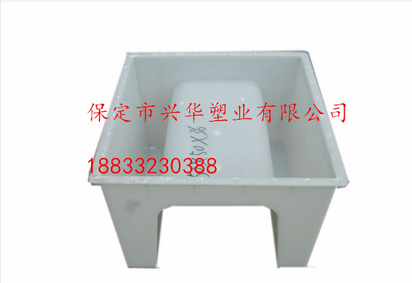 保定興華塑業(yè)鐵路電纜槽模具{zx1}產(chǎn)品