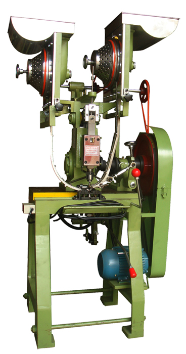 Riveting machine