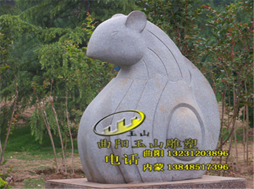 樹(shù)脂仿真長(zhǎng)頸鹿?jié)h白玉雕塑/樹(shù)脂仿真長(zhǎng)頸鹿花崗巖雕塑