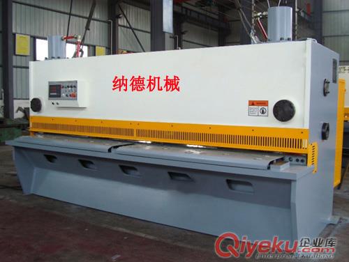 QC11K-8×3200液壓剪板機 閘式剪板機直銷
