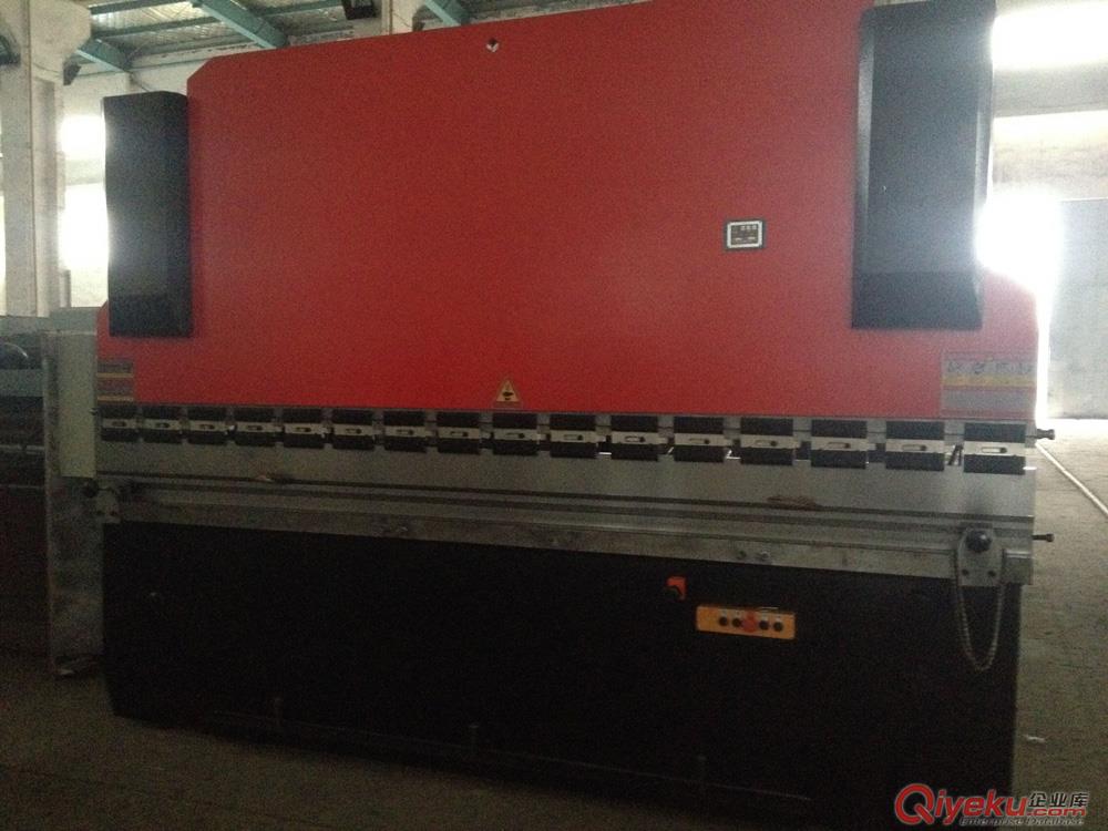 WC67Y-80T/3200液壓數(shù)顯折彎?rùn)C(jī) 3米2折彎?rùn)C(jī)廠家