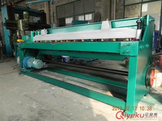 Q11-6×2500機(jī)械剪板機(jī) 齒輪剪板機(jī)生產(chǎn)
