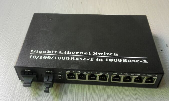 千兆單模雙纖兩光八電收發器QS-20GSM-F3P