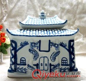 青花陶瓷骨灰盒 青花瓷骨灰盒 骨灰盒生產(chǎn)廠家 陶瓷骨灰盒批發(fā)原始圖片2